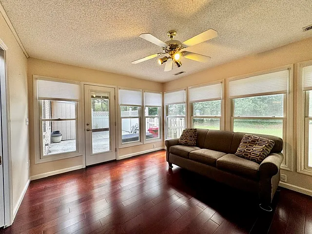 102 Widgeon Cir — Photo 13