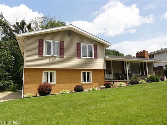 3rd image of 2189 Wedgewood Dr