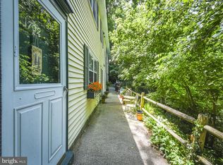 1702 Yardley Cmns, Yardley, PA 19067