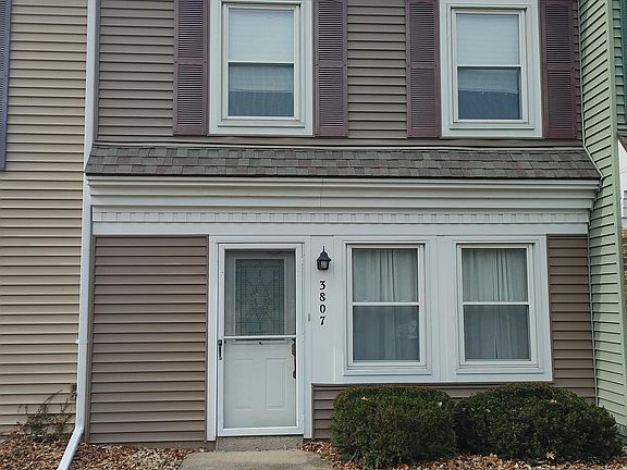 2nd image of 3807 W Buena Vista Ct #87
