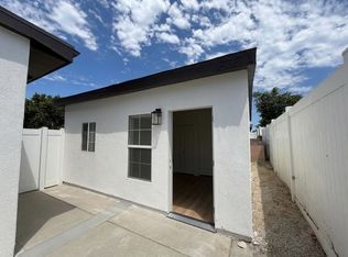 1830 Carfax Ave #A, Long Beach, CA 90815