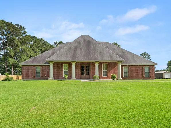130 Carter Dr, Leesville, LA 71446