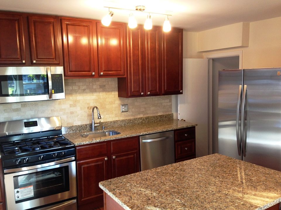 Beautifully Updated Kitchen