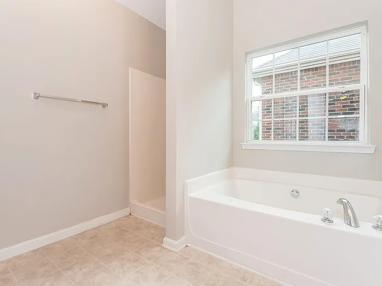 161 Rankin Cir — Photo 9