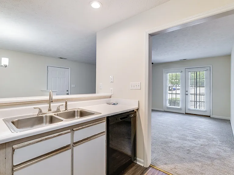 Burton Wyndfall Apartments — Photo 2