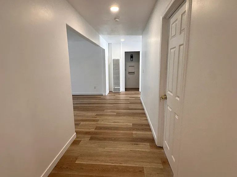 6251 Mary Lane Dr — Photo 11