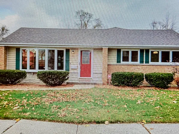 (undisclosed Address), Elmhurst, IL 60126