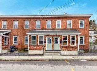 64 Grove St #6464, Clinton, MA 01510