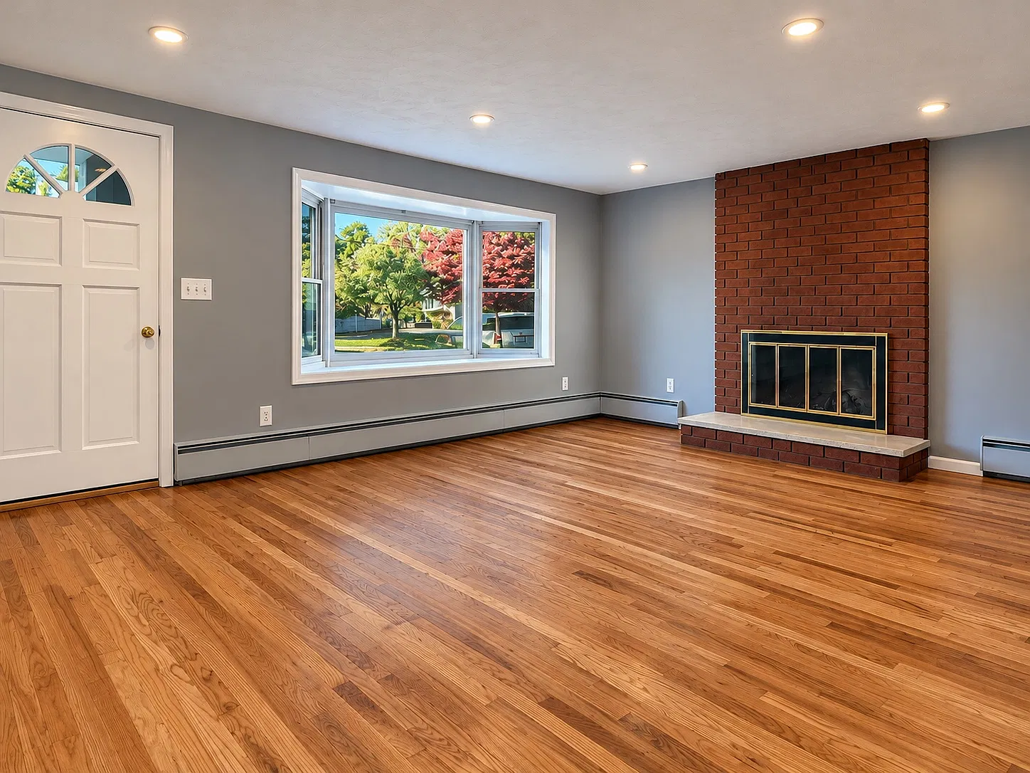 4 bed, 1300 sqft, $4,000 — Photo 3