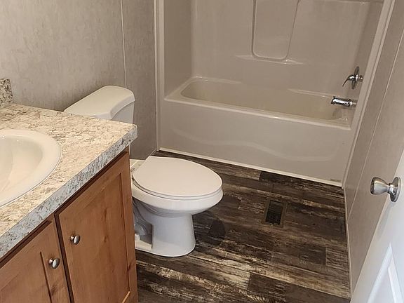 3rd image of 1946 Wyoming Ave #07f379315