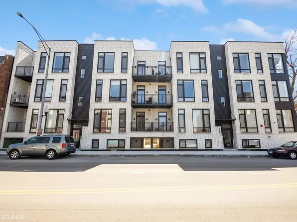 3153 N Tripp Ave #305, Chicago, IL 60641