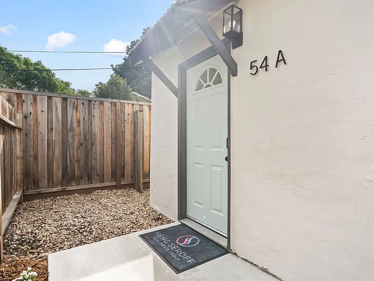 54 Annie Laurie St #A — Photo 6