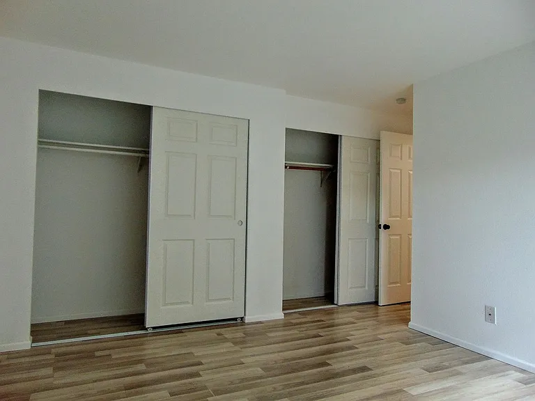 2020 Grant Ave S #F104 — Photo 11