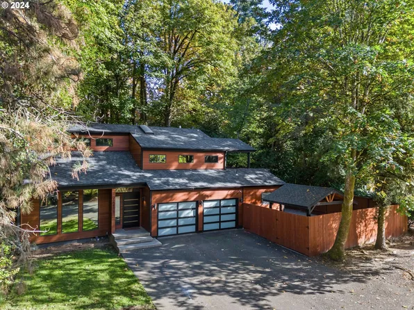 16878 Canyon Dr, Lake Oswego, OR 97034