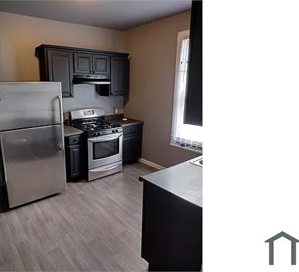 11840 S Yale Ave — Photo 2