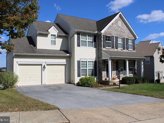 2nd image of 41 Logan Dr