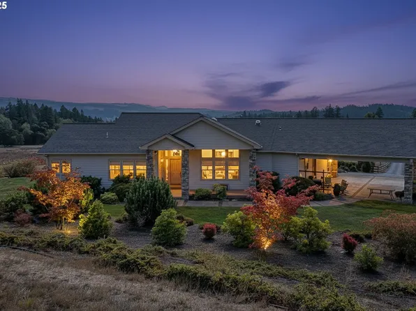 485 Andrews Rd, Yoncalla, OR 97499