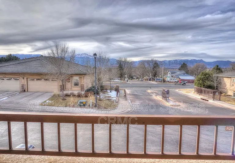 4719 Iron Horse Villas Point — Photo 23