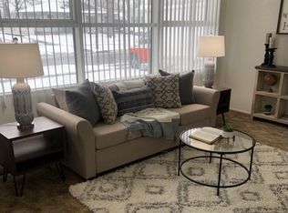 1348 Maetzel Dr, Columbus, OH 43227