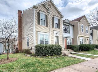 12141 Wedgeway Pl, Fairfax, VA