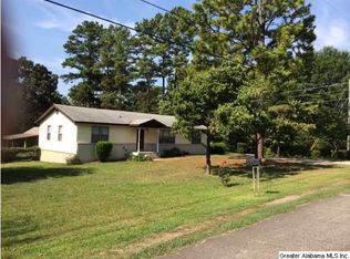 1331 Fulton Dr, Bessemer, AL 35020
