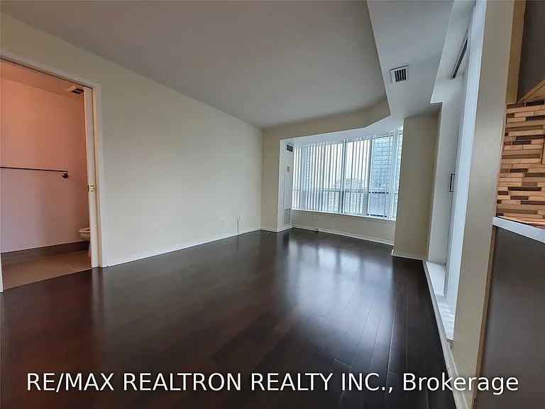 233 Beecroft Rd #1703 — Photo 4