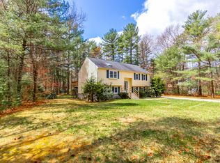 4 Indian Meadow Rd, Middleboro, MA 02346