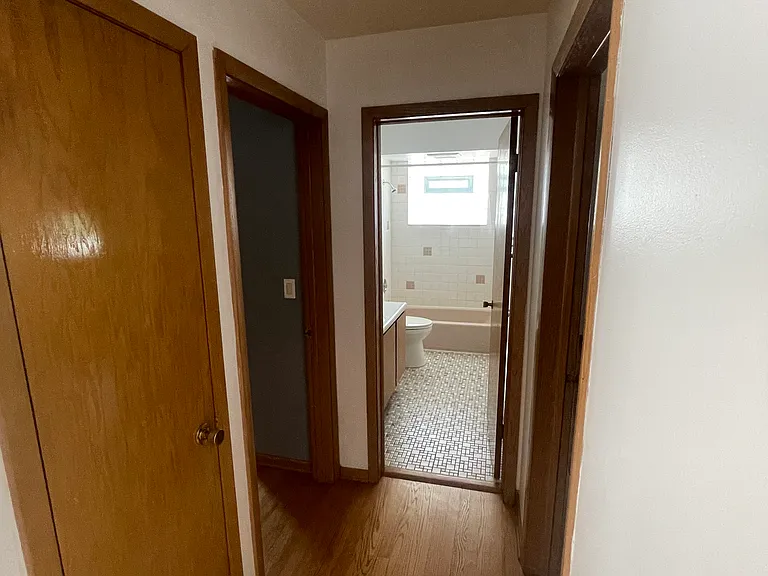 8549 W Bryn Mawr Ave #2N — Photo 9