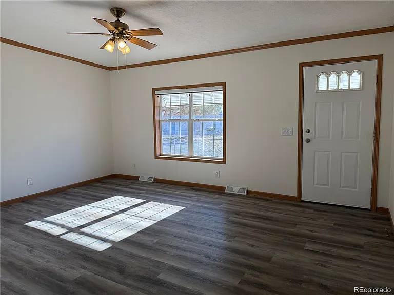 4095 W Arizona Ave — Photo 9