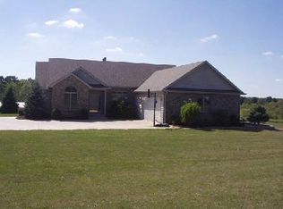3619 N County Line Rd E, Huntertown, IN 46748