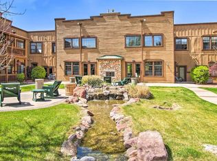 2405 Quarter Horse Trl #235, Overgaard, AZ 85933