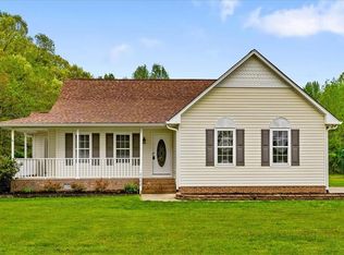 2088 Wayne White Rd, Pleasant Garden, NC 27313