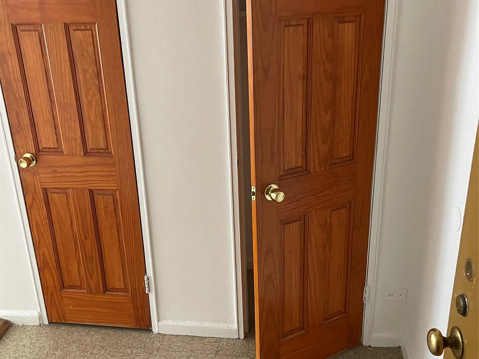 2 bed, 1.0 bath, 995 sqft, $3,200 — Photo 4