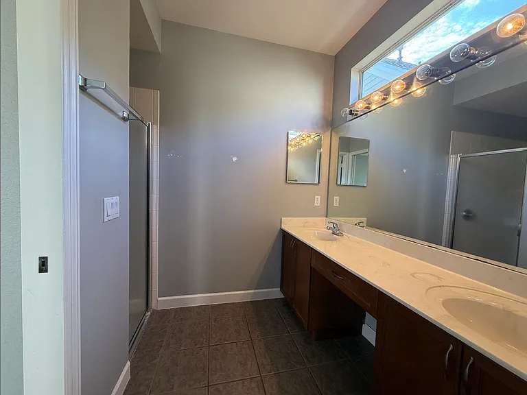 3640 Biltmore Ave — Photo 17