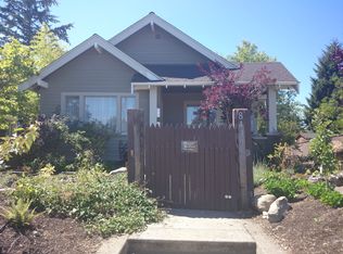 8439 30th Ave SW, Seattle, WA 98126