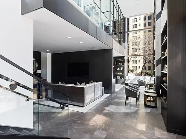 845 United Nations Plaza image 9 of 16