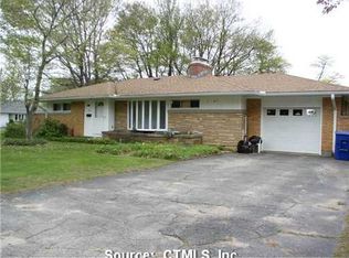 358 Peach Orchard Rd, Waterbury, CT 06706