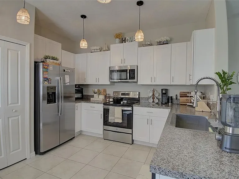 3593 Bellmeade Ct — Photo 6