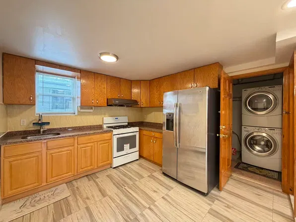 2027 E 34th St, Brooklyn, NY