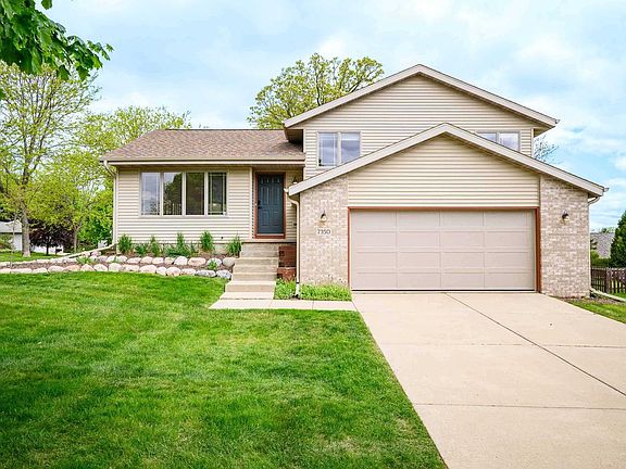 2nd image of 7350 Blue Maple Trail