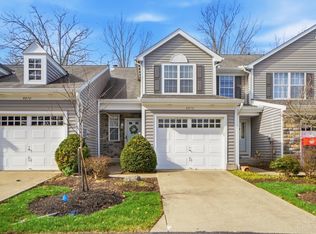 6872 Sandharbor Ct, Maineville, OH 45039