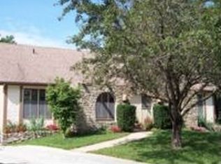 417 S Chambery Dr, Olathe, KS 66061