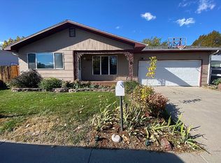3528 Meadowlark Dr, Casper, WY 82604