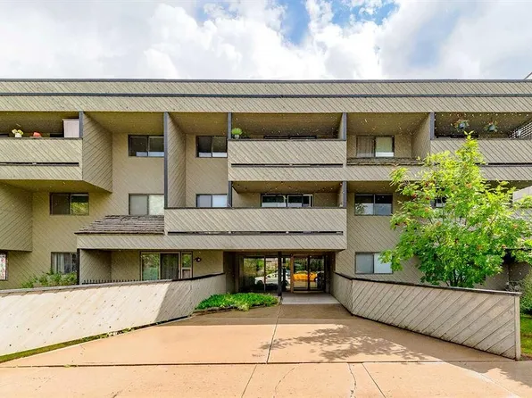1513 26th Ave SW #108, Calgary, AB T2T 1C4