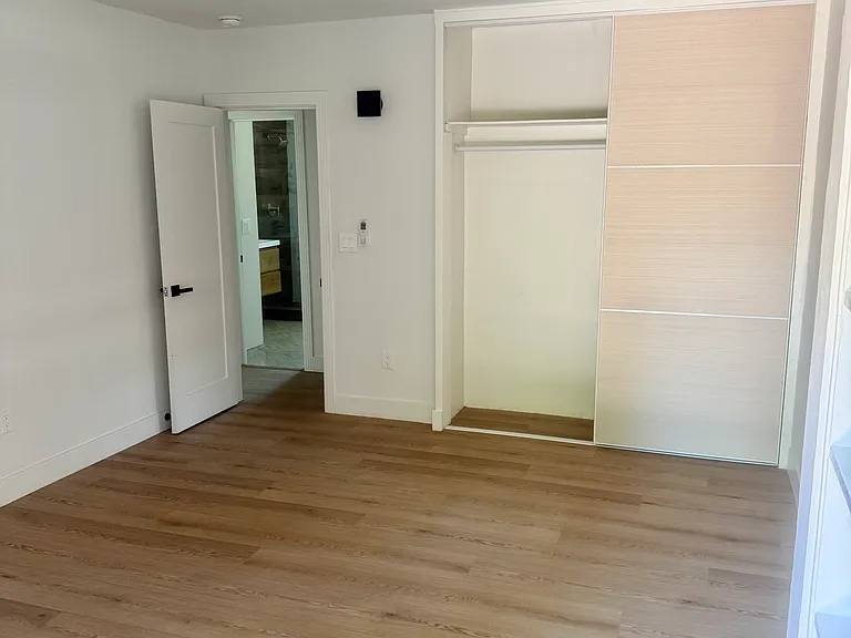 741 Valley View Ave — Photo 19
