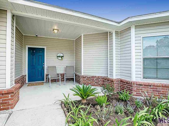 2nd image of 13058 Catahoula Dr