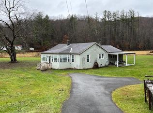 2533 Scenic Hwy, Summersville, WV 26651