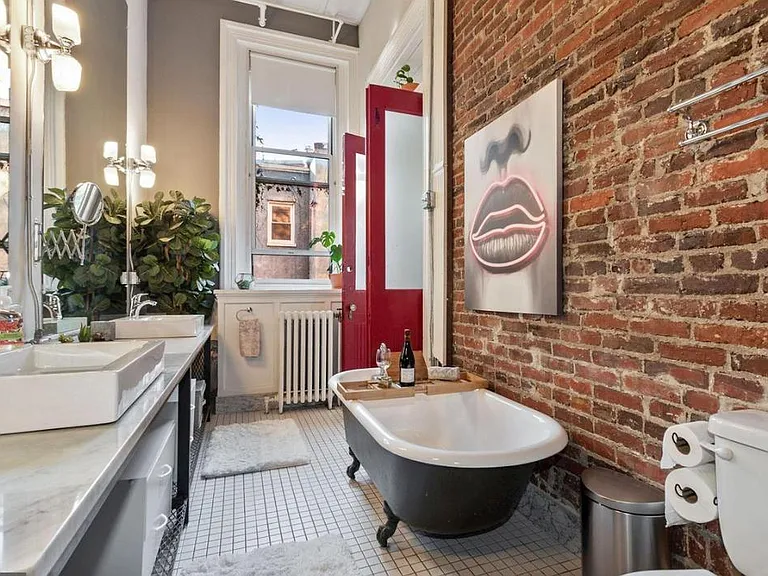 1375 Maryland Ave NE #D — Photo 23