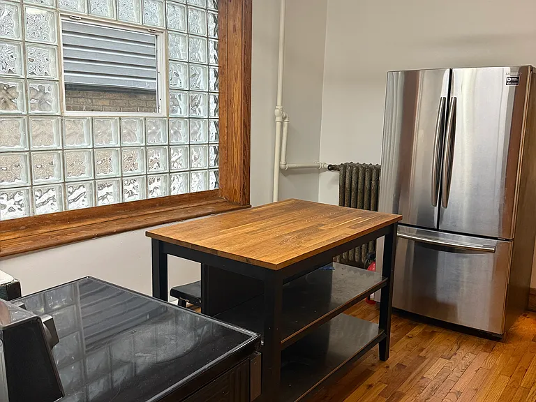 1723 N Kedzie Ave — Photo 12