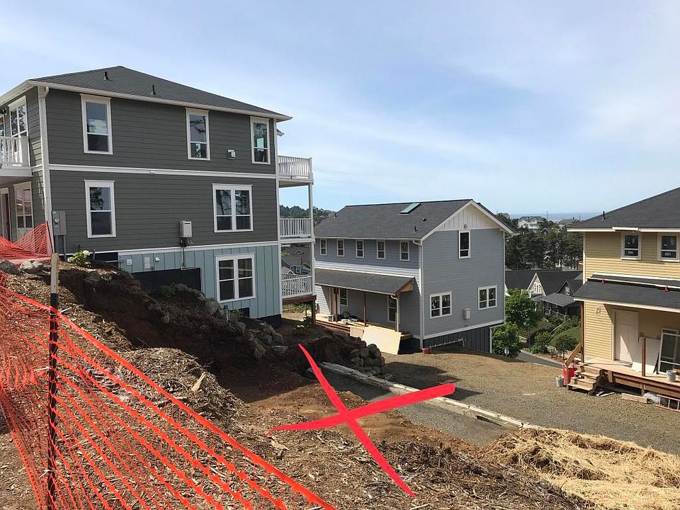 1st image of 2535 SW Coral Ave